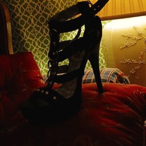 Pleaser size9 👡  brand new.